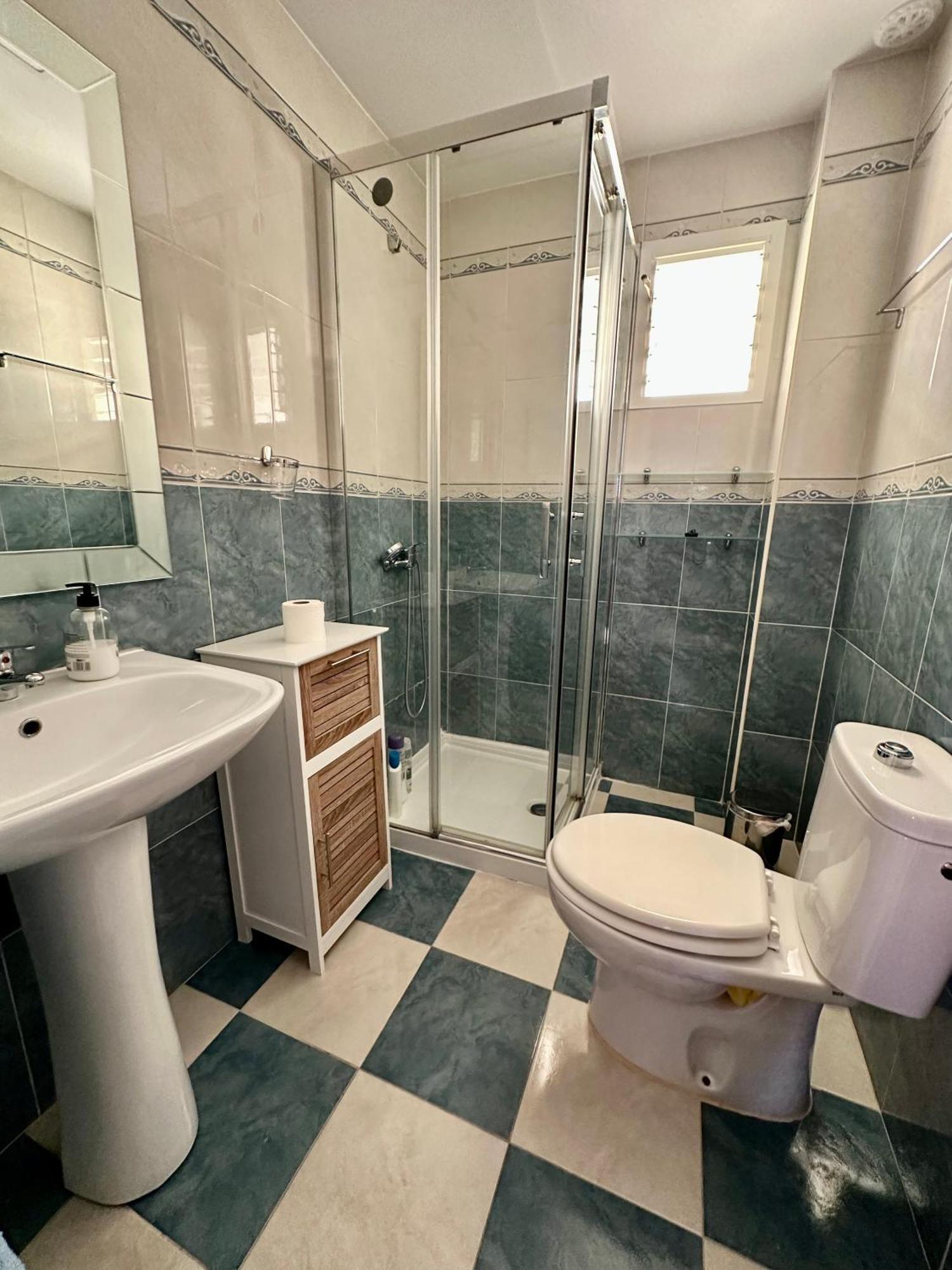 Precioso Apartamento 3 Dormitorios, Aire Acondicionado Menos 10 Min A Pie Feria Χέρεζ Εξωτερικό φωτογραφία